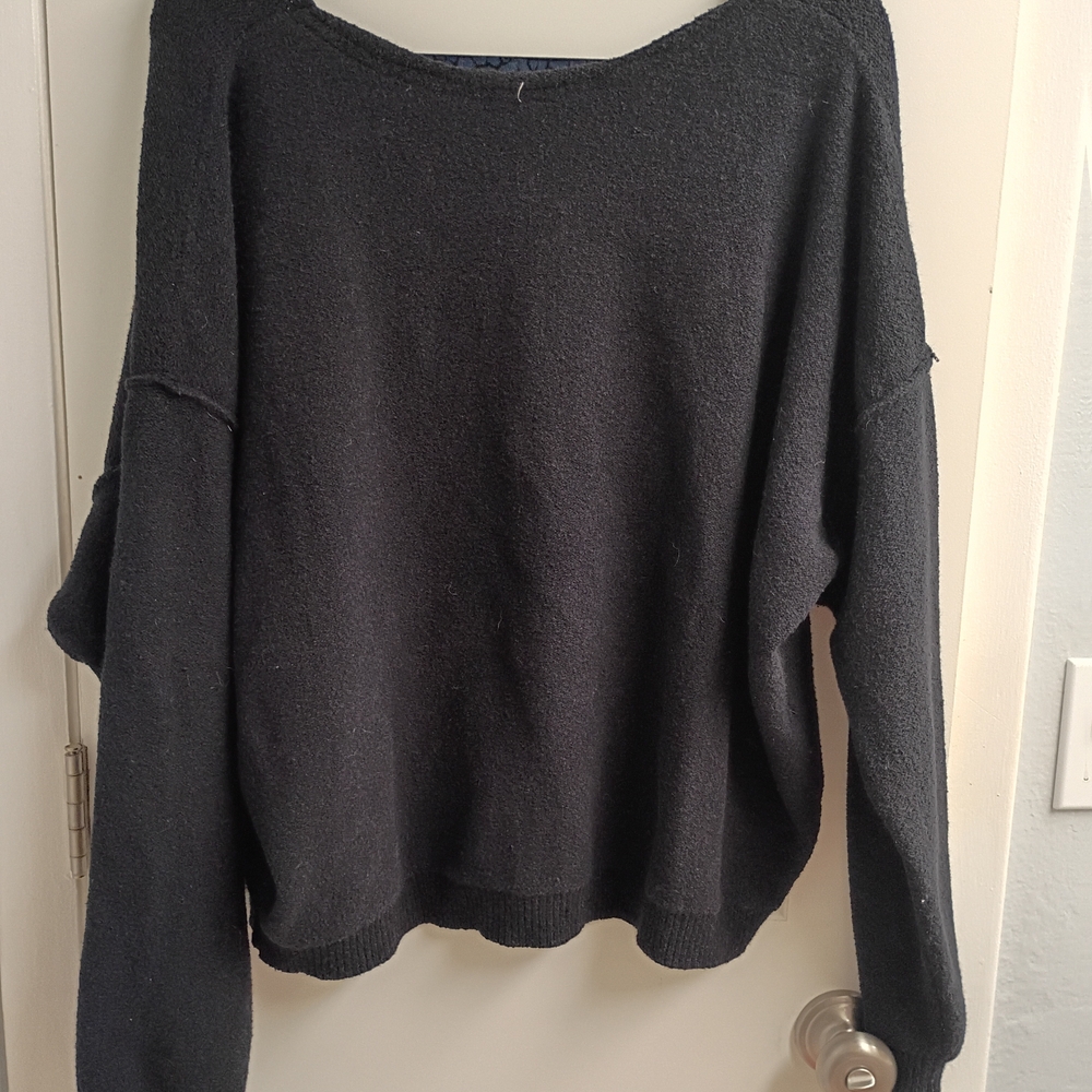 Free People Black V-Neck Sweater - Picture 3 of 6